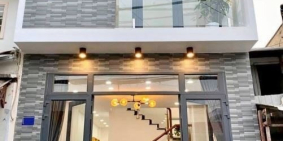 BÁN NHÀ GIÁ RẼ ĐẦU TƯ, ĐỐI DIỆN TRƯỜNG HỌC. SỔ RIÊNG. HỖ TRỢ TRẢ GÓP 0% LÃI SUẤT