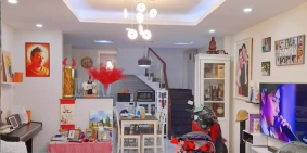 Nhà mới cực đẹp ở ngay Cách Mạng Tháng Tám, Quận 10, 41.5m2 giá chỉ 5 tỷ.