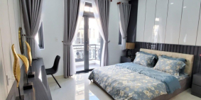 Bán Gấp Nhà Phố 1 Trệt 4 Lầu, Ck 500tr.