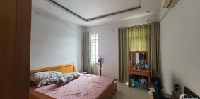 Nhà mặt tiền 5 tầng, đối diện Vinmart - Chung Cư Bàu Cát. 6,9 tỷ