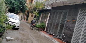 Bán Nhà Lô Góc Phùng Chí Kiên 42m2 – 5 tầng – 4mMT – Ô tô đỗ cửa – 5.3 tỷ