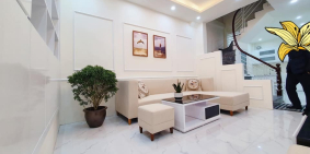 NHÀ ĐẸP, KHU VIP, TẶNG NỘI THẤT, HỒ BA MẪU, ĐỐNG ĐA 50M2X4T, CHƯA ĐẾN 3 TỶ.