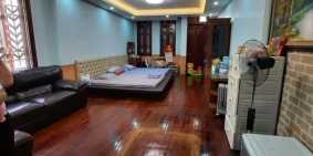 Cần bán gấp tháng 12, Biệt thự giữa phố view CV Lênin, nhỉnh 12 tỷ