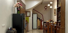 Bán nhà đẹp ngõ rộng, cách mặt phố đúng 10m giá 3.8 tỷ phố Dương  Văn Bé.