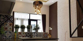 Nhà gần Sân Khấu Lan Anh, Quận 10. Hòa Hưng. 5,05 tỷ.