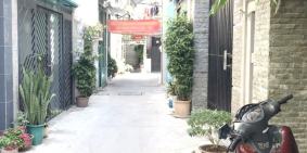 Nhà diện tích lớn, lầu đúc, hẻm xe hơi Âu Dương Lân P3 Q8