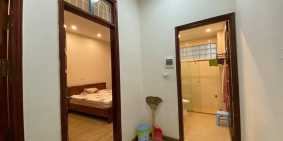 Chuyển công tác cần bán gấp nhà Ngõ 72 nguyễn trãi 48m2 giá 7,2 tỷ mặt ngõ ô tô