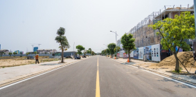 Cần bán lô đất ven biển Nam Đà Nẵng dọc sông.