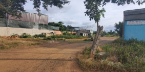 Cho thuê kho bãi nhà đất 5,5 xào mặt tiền Nguyễn Thị Định