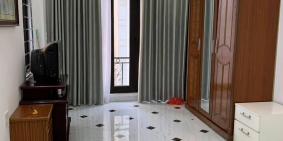 Gia Đình cần bán gấp nhà Phố Nguyễn Chính. Tân Mai. Dt 60m2. Kinh Doanh Đỉnh