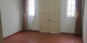 Bán nhà Hoàng Quốc Việt, Cầu Giấy. Giá chỉ 2,9 tỷ tầm tiền chỉ duy nhất 1 căn.