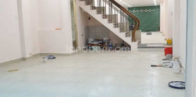 Cho thuê nhà 2 mặt tiền đường Hoàng Văn Thụ, Phường 4, Quận Tân Bình