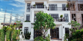 Kẹt Tiền Kinh Doanh Bán Gấp Căn Biệt Thự View Sân Golf Giá Rẻ 2,1 tỷ/căn