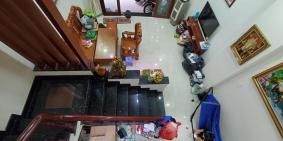 Bán nhà Quận 3, Cách Mạng Tháng Tám, 44.5m2 chỉ 5 tỷ 1, 3 tầng đẹp.