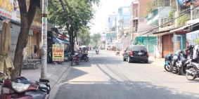 Nhà (4.5*15m/3 lầu đúc/full nội thất) mặt tiền Tùng Thiện Vương P11 Q8