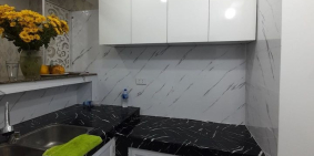 Cần bán Tập thể ngõ Thịnh Hào, Đống Đa, 100m2 có sân vườn