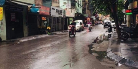 Bán gấp nhà Nhật Tảo, Bắc Từ Liêm 36m2x5 tầng, mặt tiền 4m, ngõ rộng, 3.05 tỷ.