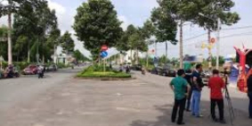 Ngân hàng thanh lý cuối năm kdc Ngân Thuận BÌnh Thủy,dt 111m2.Giá 2.1 tỷ