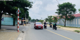 Bán Gấn lô đất 100m2 Ngang 6,5m HXH Linh Trung Thủ Đức