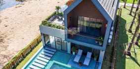 Đất biển Hồ Tràm nằm trong khu biệt hự hiện hữu. DT 221m2, TC 100m2, SHR