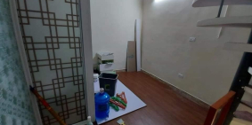 Bán nhà 4 tầng kinh doanh Nguyễn Lương Bằng, TT Đống Đa, MT4,2m. Giá 4.5 tỷ TL.