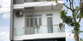 Nhà mới 2 lầu đúc thật,shr ,khu ĐThị Mới sau Chợ Bình Chánh đẳng cấp 5 sao