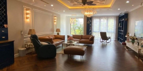 CC bán nhà mặt phố Ngô Gia Tự sầm uất gần Nguyễn Văn Cừ 111m2x5T chỉ 11.89 tỷ.