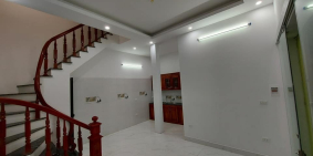 Bán nhà Đê La Thành (nhỏ), 26m2, 4 tầng, mới đẹp- ở ngay, giá 3.7 tỷ.