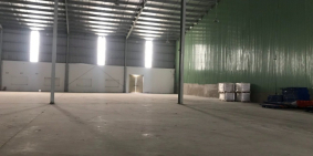 Cho thuê nhà xưởng Dt 2100m2 tại KCN Tiên Sơn, xe công lùi vào tận xưởng