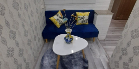 Cần bán nhà tập thể tầng 1 Ngõ Thịnh Hào 1, Phố Tôn Đức Thắng - HN