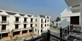 cơ hội sỡ hữu nhà phố mới xây tuyệt đẹp tại trung tâm dĩ an