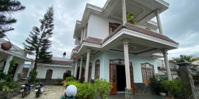 Cần bán gấp Biệt Thự View cực đẹp 750m2 chính chủ ngay trung tâm Tp - Bảo Lộc