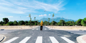 Cung Đường Vàng Duy Nhất, Địa Thế Độc Tôn,Mặt Tiền 40m,Sổ Đỏ Full Thổ Cư,Giá F1