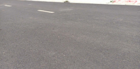 Đất thổ cư chính chủ 100%, sổ sách dầy đủ. Gần chợ, trường học và bệnh viện.