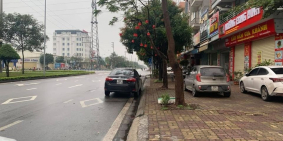 Bán đất mặt đường Trường Chinh, 70m2, mt 4m, vỉa hè 9m, giá tốt, vị trí cực đẹp