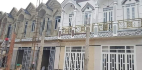 Bán nhà phố 42m2 giá 400tr nhà 1 lầu ,2 phòng ngủ, 2 nhà vệ sinh