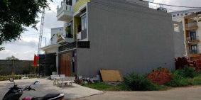 Kẹt tiền bán gấp lô đất MT Tú Xương, Q. 9. Cách Xa Lộ Hà Nội 200m, Giá 2.8 tỷ 80