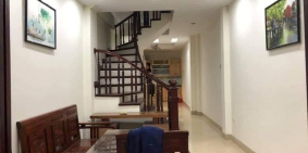 Bán nhà Quận Đống Đa, phố Tôn Đức Thắng,  60m2, 4 tầng, giá 4.2 tỷ.