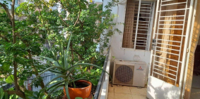 Bán nhà Lãnh Bình Thăng Quận 11, 64m2 hẻm xe hơi thông tứ tung giá chỉ 10.1 tỉ