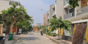 Cần bán gấp Đất Đường Man Thiện P.Tân Phú Quận9,Gần Trường Mầm Non Tuổi Hồng,