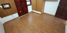 Bán gấp nhà ở Khương Đình, dt 45m2,4 tầng,4.45 tỷ(4.45T)