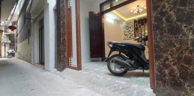 Tuyệt phẩm Khương Đình, 61m2x5T, Ngõ rộng thoáng, kinh doanh chỉ nhỉnh 5 tỷ.