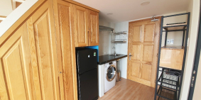 Căn hộ mini có gác đủ nội thất có ban công quận 10