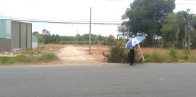 Cần bán gấp lô đất 130m2 sổ hồng sẵn, gần vòng xoay hắc dịch