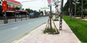 Bán đất chính chủ thổ cư 100% ngay Đinh Đức thiện diện tích 5x18m giá 1tỷ 4