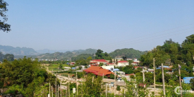 Chính chủ cần bán gấp lô đất 3678m2 tại đồi ông công - bản búa - đông sang - MC