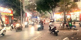 Siêu siêu phẩm MẶT PHỐ TRUNG KÍNH 234 m2 35 tỷ!!!