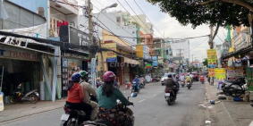 CHo thuê nhà nguyên căn, mặt tiền Lê Văn Lương, gần siêu thị Lotte, quận 7