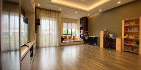 Bán nhà Phân Lô ôtô 9.5 tỷ 50m2 6 tầng thang máy Mt4.5m Trường Chinh, Royal city