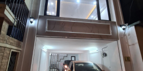 Bán nhà phố Bồ Đề, 47m2, 5 tầng, Gara 2o tô, mới, vị trí đẹp